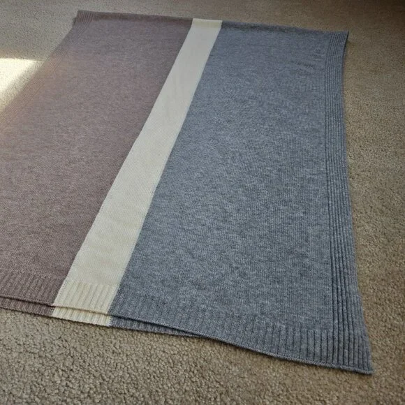 NWOT Summersalt Tri-color Wool Cashmere Wrap Oversized Scarf - Picture 2 of 8